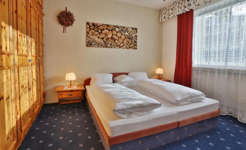 Hotel Fliesserhof Екстериор снимка